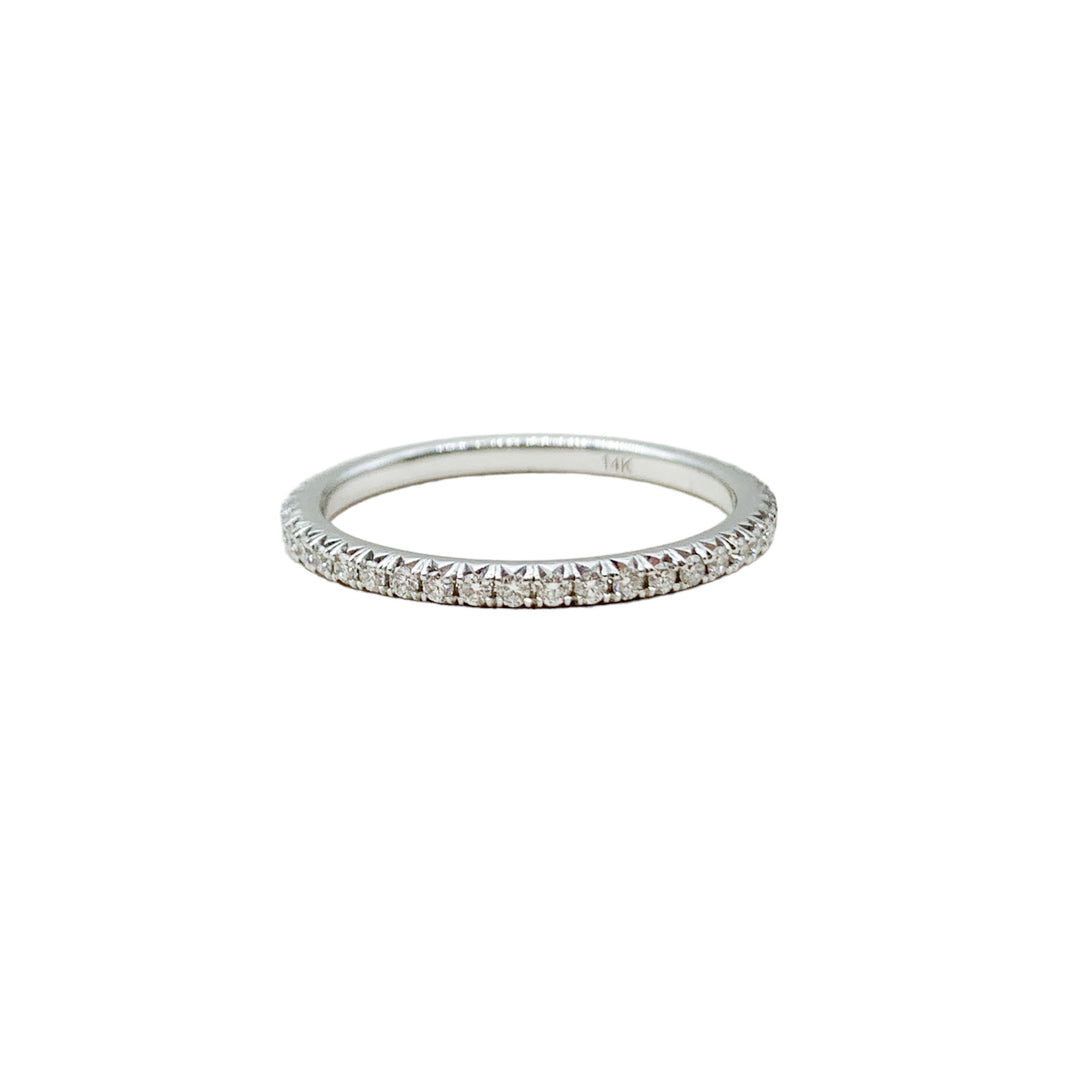 14k White Gold Pave Set 0.15ctw Round Diamond Wedding Band