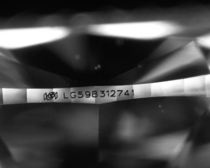 1.03ct D VVS2 Oval Lab Grown Diamond