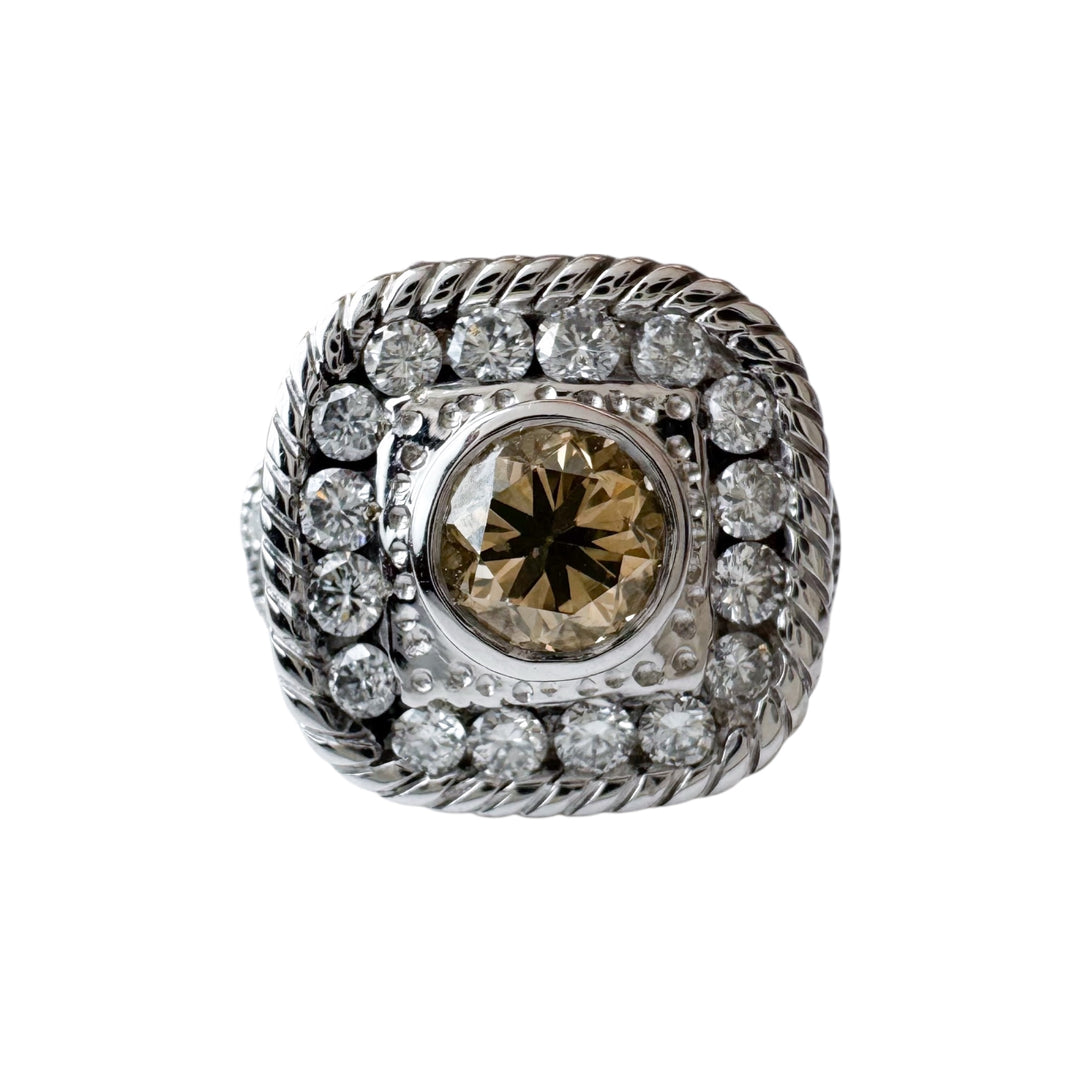 14k White Gold Halo Diamond Estate Ring