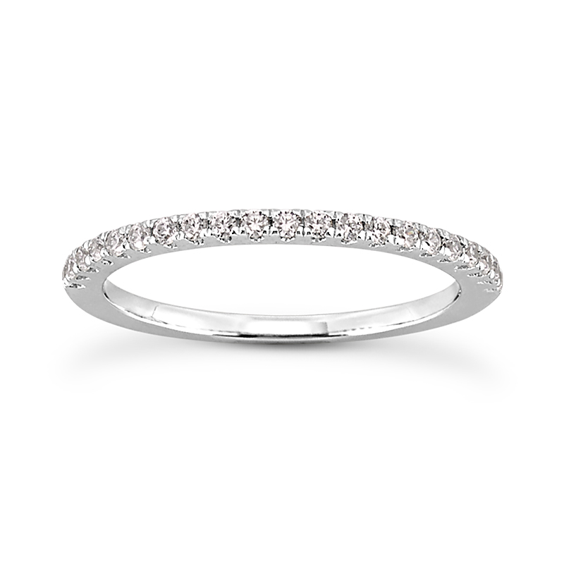 14k White Gold Shared Prong 0.26ctw Round Diamond Wedding Band