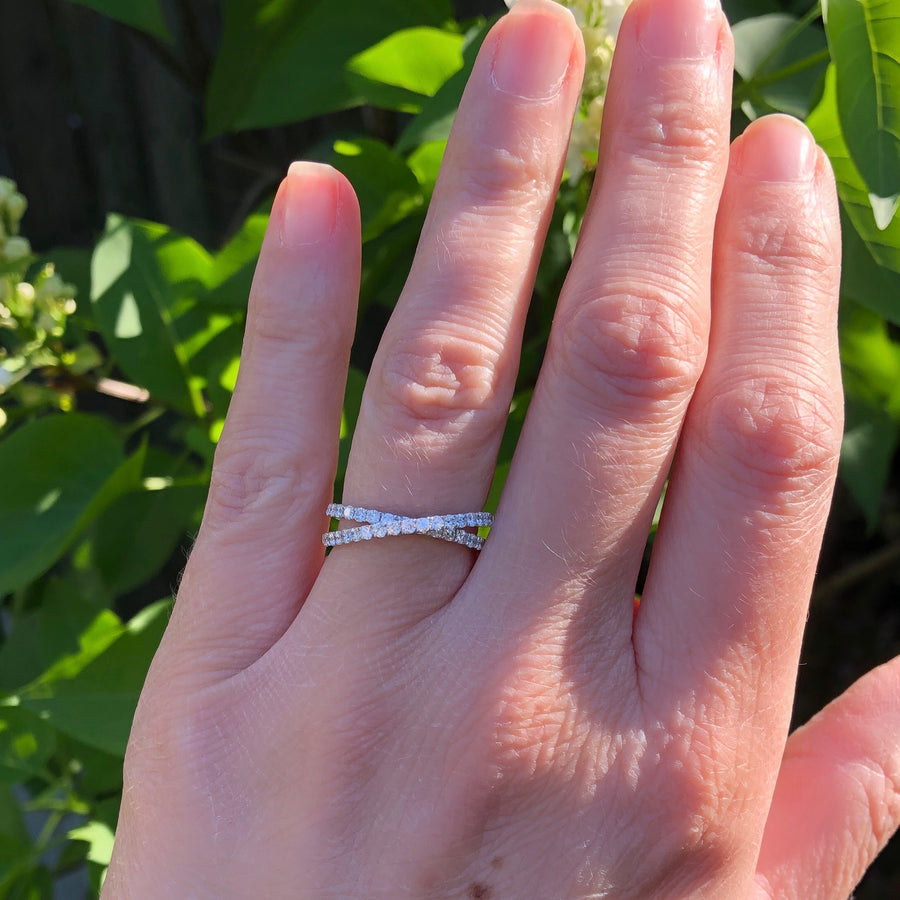 14k White Gold Contemporary Diamond Fashion Rings