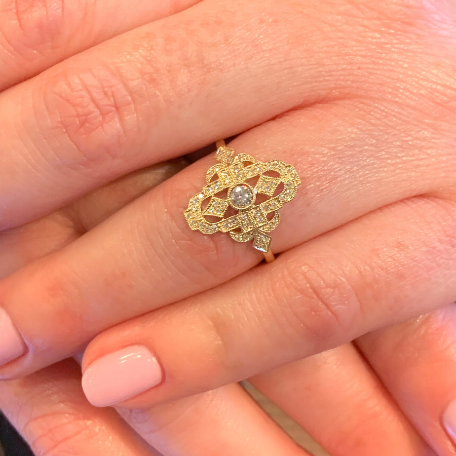 14k Yellow Gold Geometric Diamond Fashion Rings