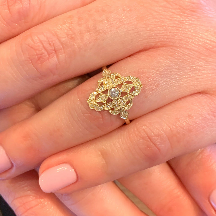 14k Yellow Gold Geometric Diamond Fashion Rings