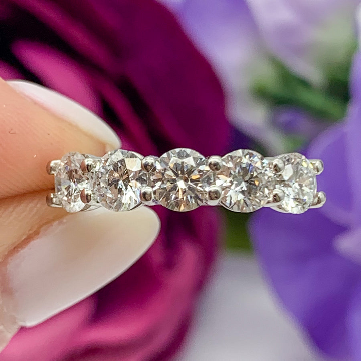 14k White Gold Shared Prong 1.91ctw Round Lab Grown Diamond Wedding Band