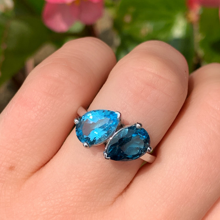 14k White Gold Blue Topaz Gemstone Ring