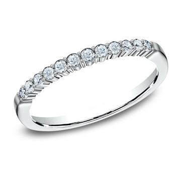 14k White Gold Prong Set 0.24ctw Round Diamond Wedding Band