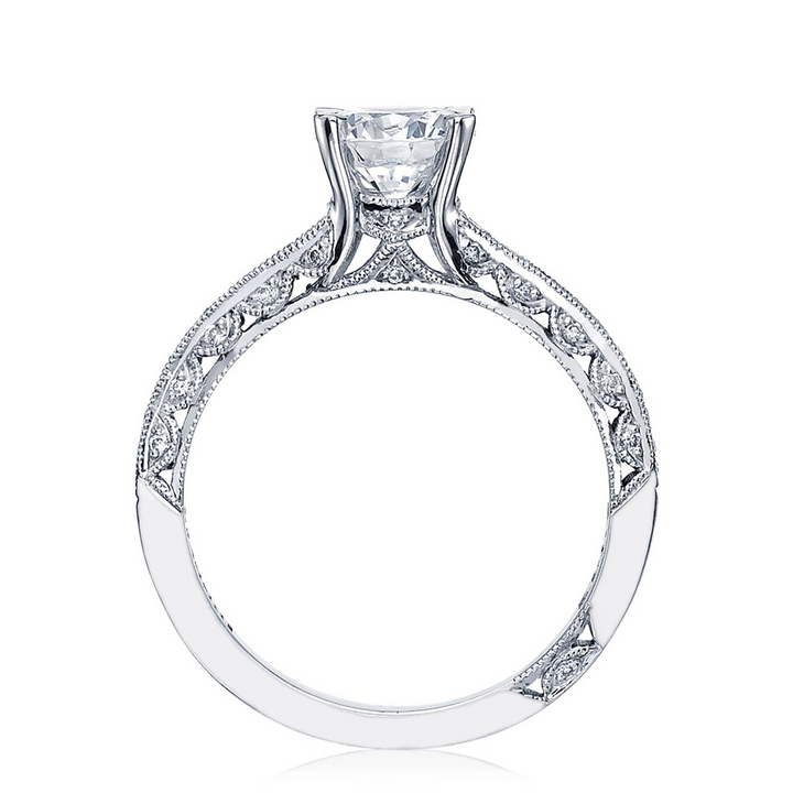 18k White Gold Engagement Ring