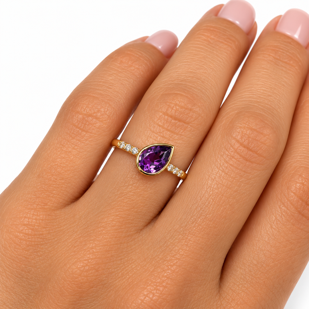 14k Yellow Gold Amethyst Ring