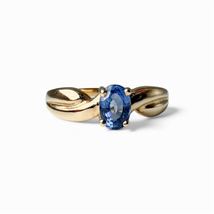 14k Yellow Gold Tanzanite Estate Ring