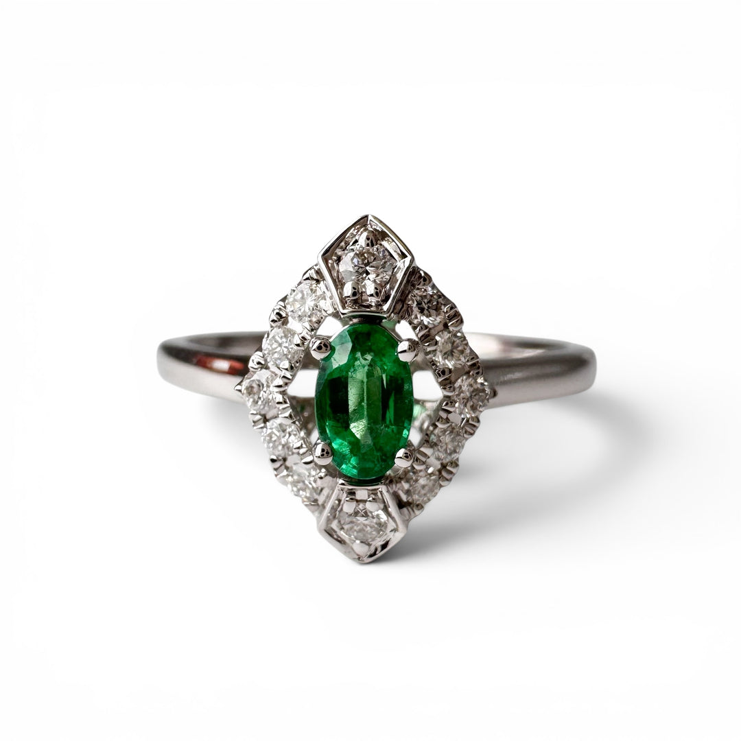 14k White Gold Diamond Emerald Ring