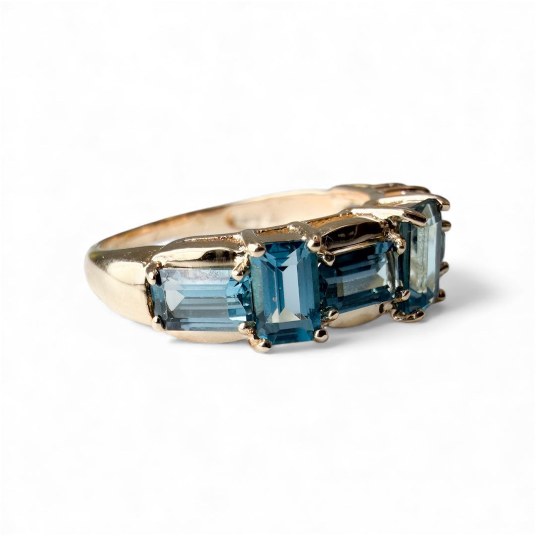 14k Yellow Gold Topaz Estate Ring