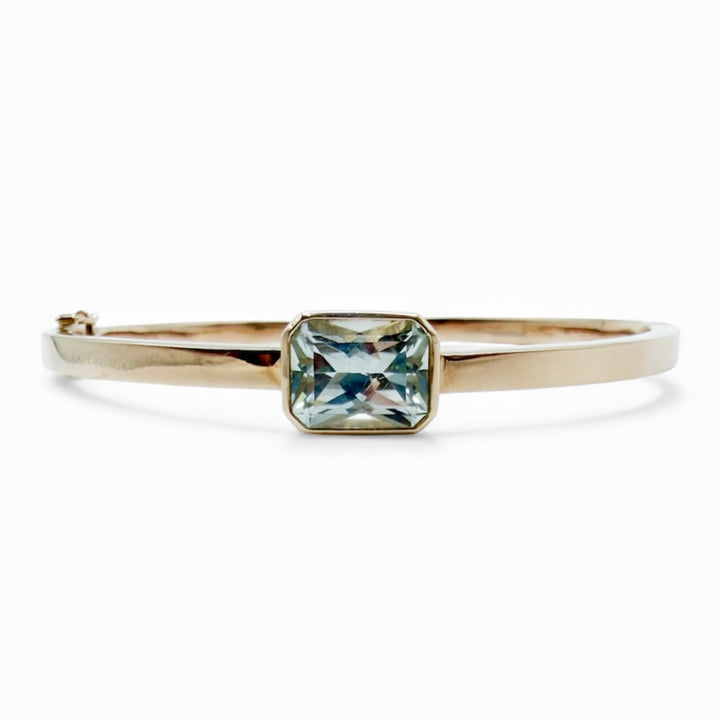 14k Yellow Gold Bangle Estate Bracelet