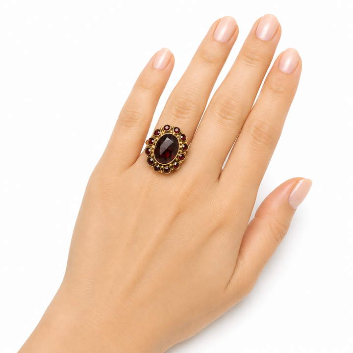 14k Yellow Flower Garnet Estate Ring