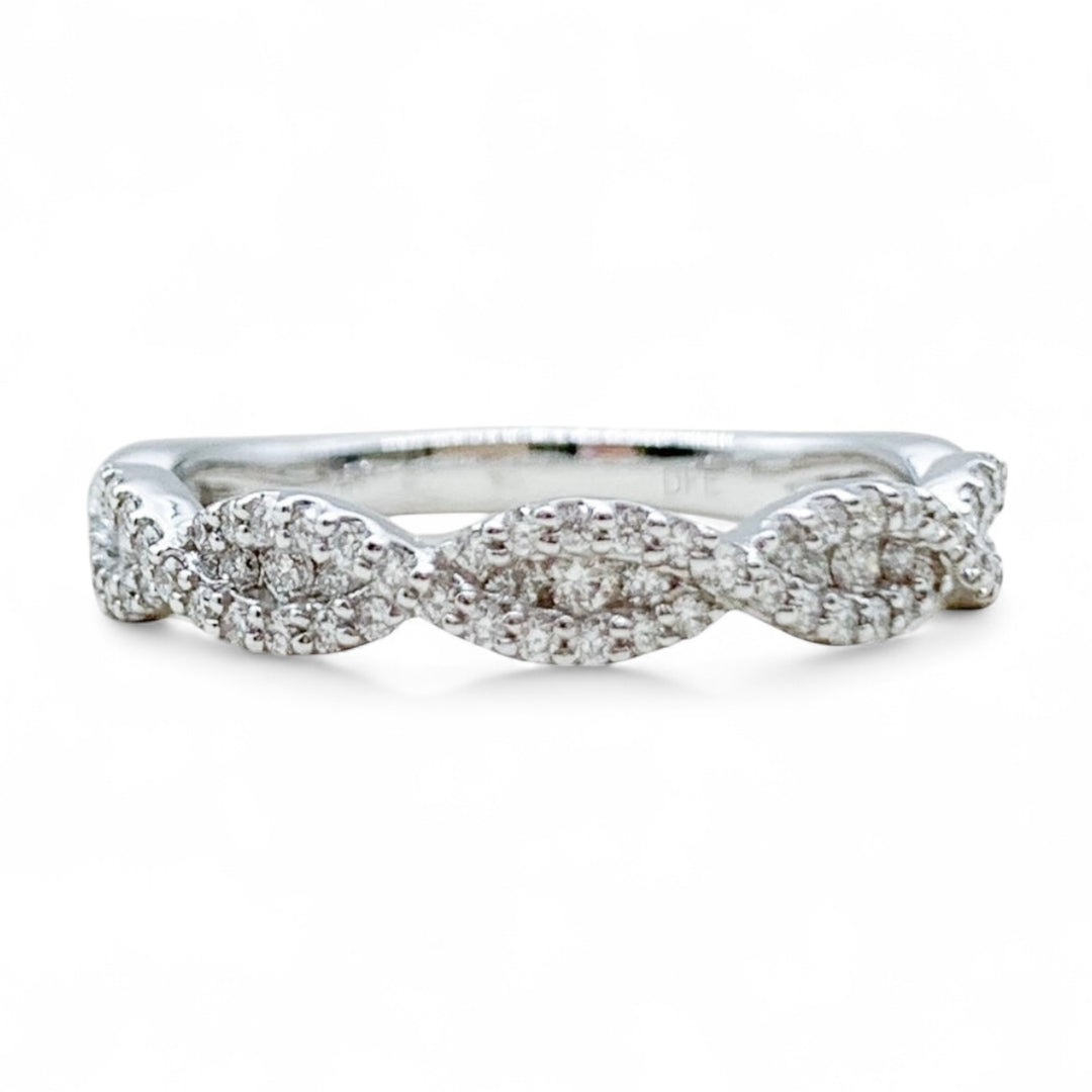 14k White Gold Pave Set 0.37ctw Round Diamond Wedding Band
