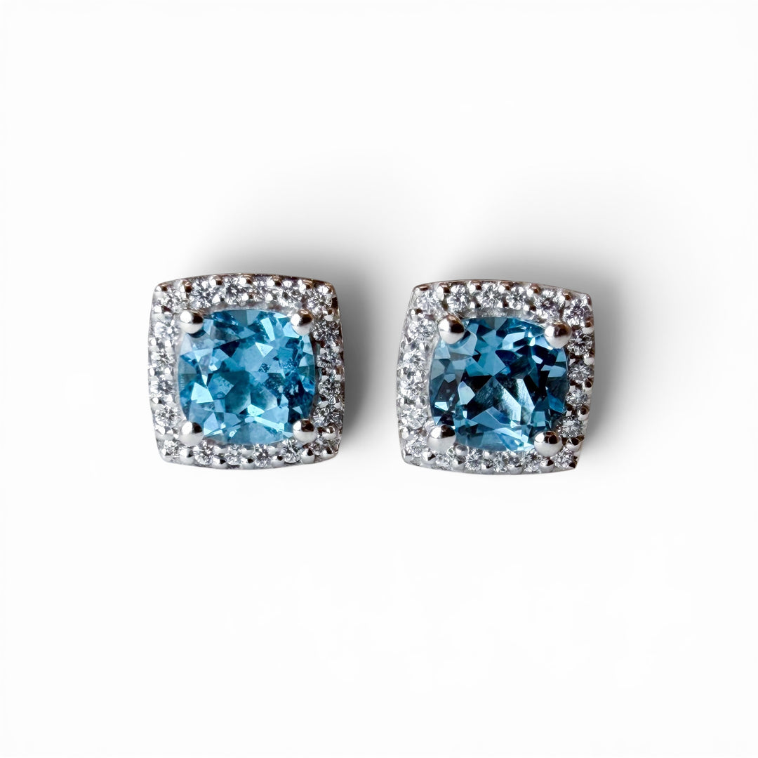 14k White Gold Stud Blue Topazes Estate Earrings