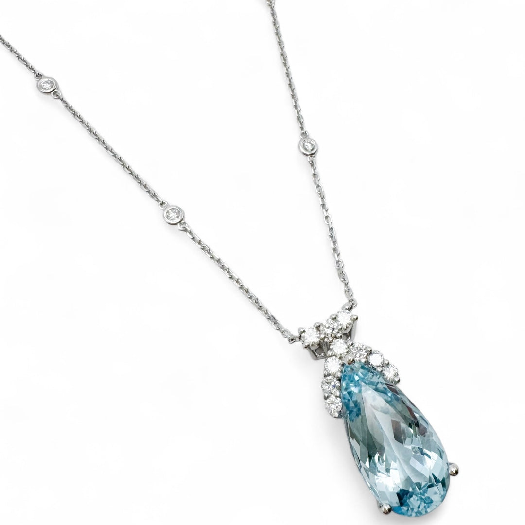 14k White Gold Aquamarine Necklace