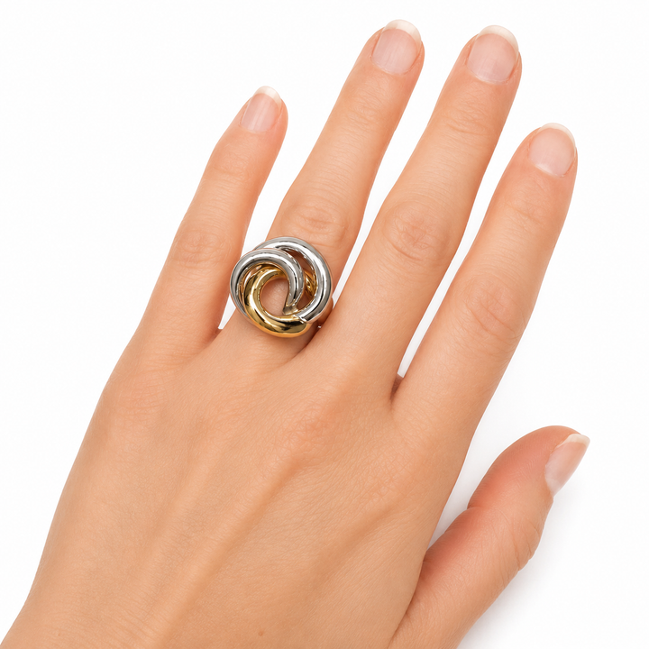 18k Two Tone Circle Estate Ring