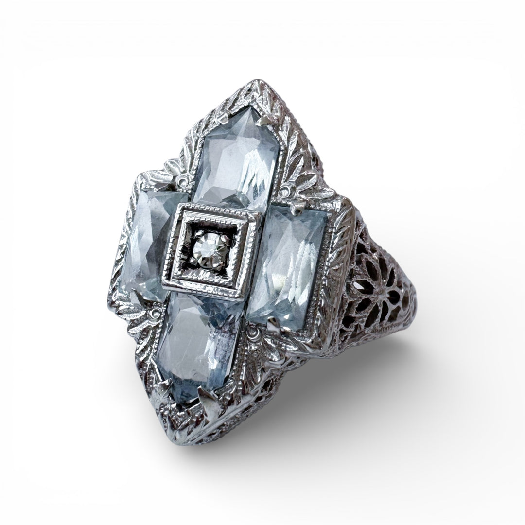 14k White Gold Antique Aquamarine Estate Ring