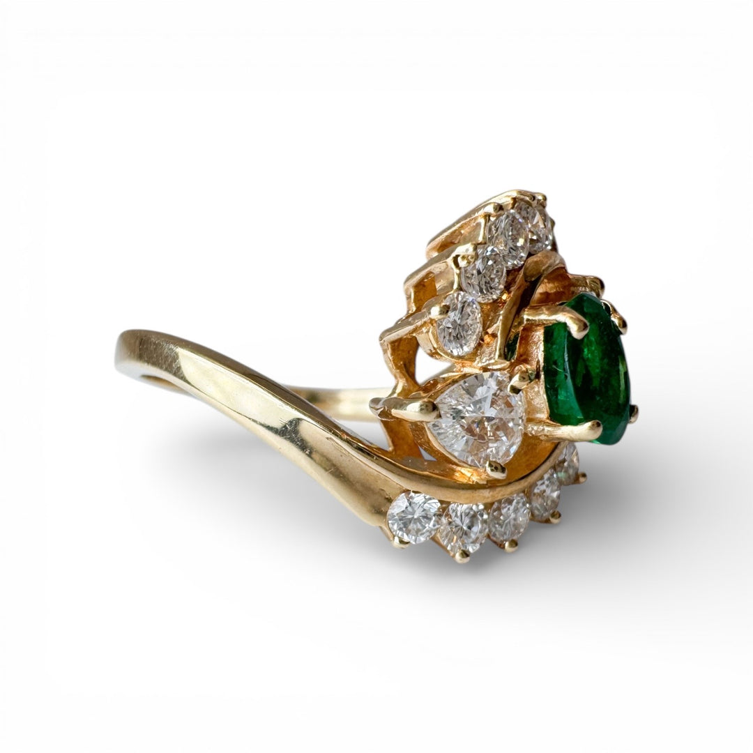14k Yellow Gold Diamond And Emerald Estate Ring