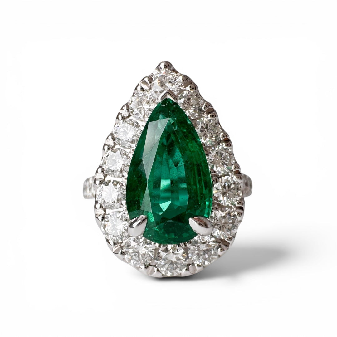Platinum White Gold Emerald Gemstone Ring