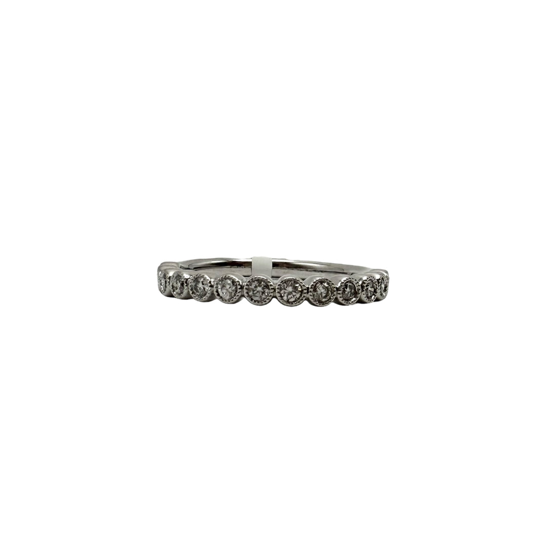 14k White Gold Bezel Set 0.25ctw Round Diamond Wedding Band