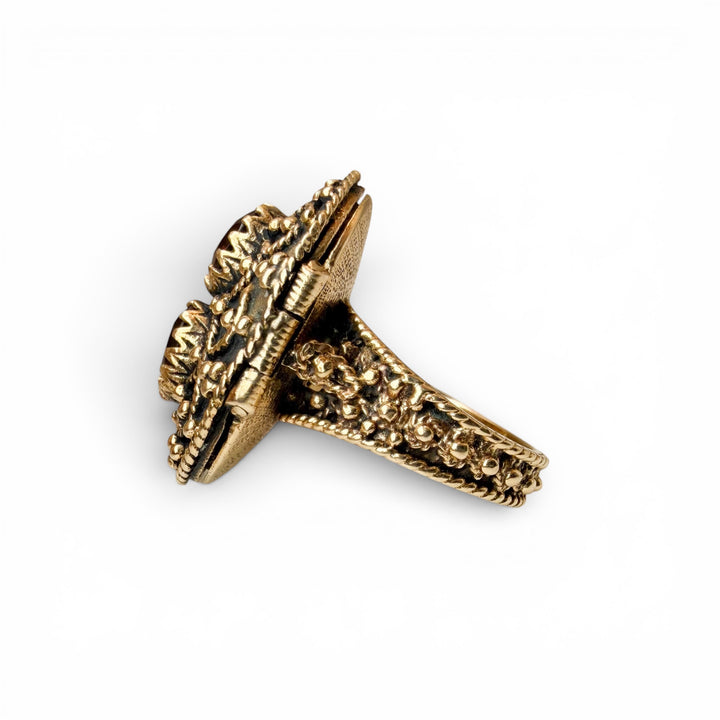14k Yellow Gold Antique Secret Compartment Ring