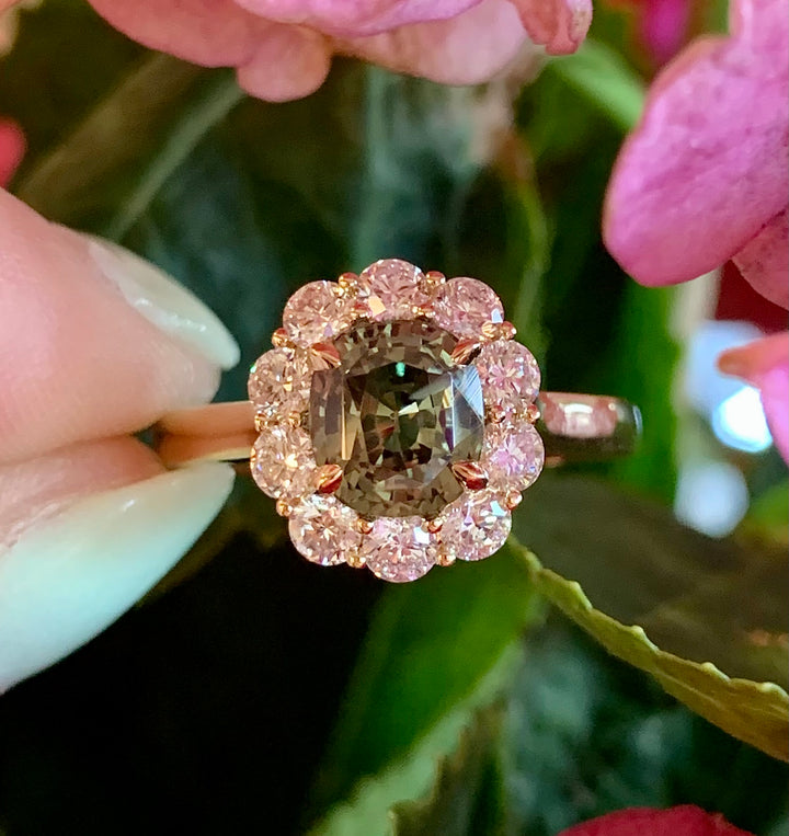 18k Yellow Gold Alexandrite Gemstone Ring