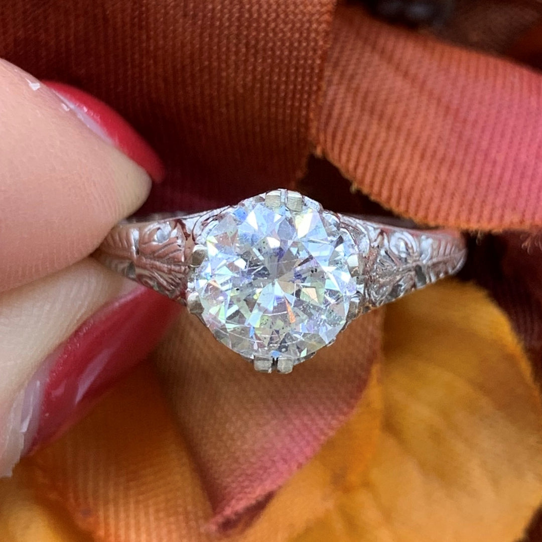 14k White Gold Antique Diamond Estate Ring