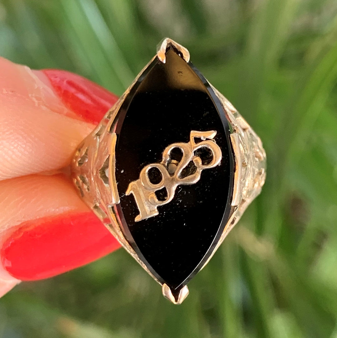 14k White Gold Onyx Estate Ring