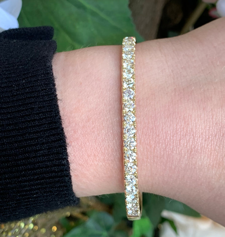 14k Yellow Gold Bangle Diamond Bracelet
