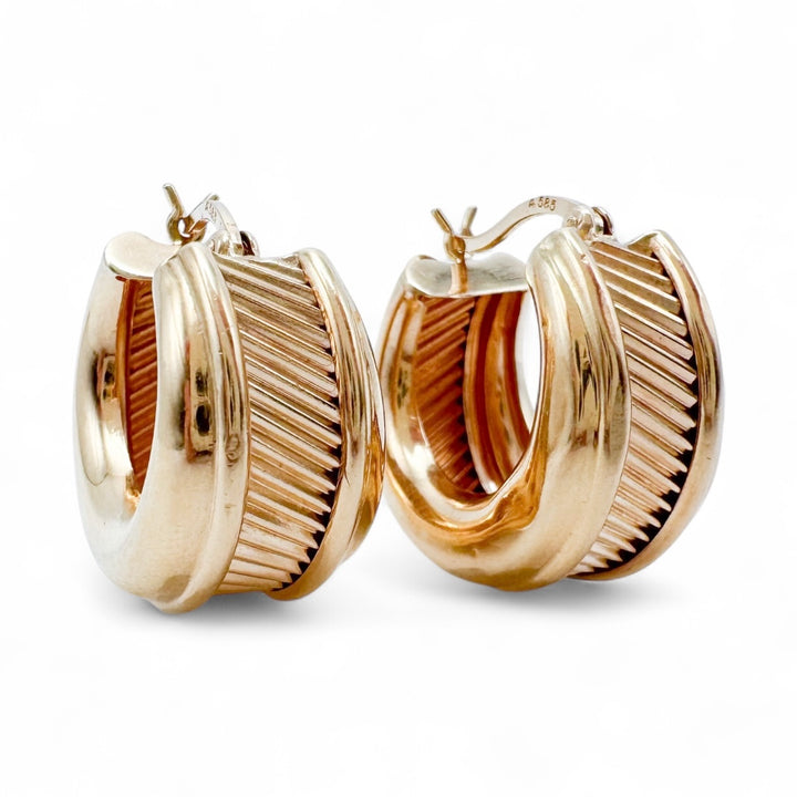 14k Yellow Gold Small Hoop Estate Earrings