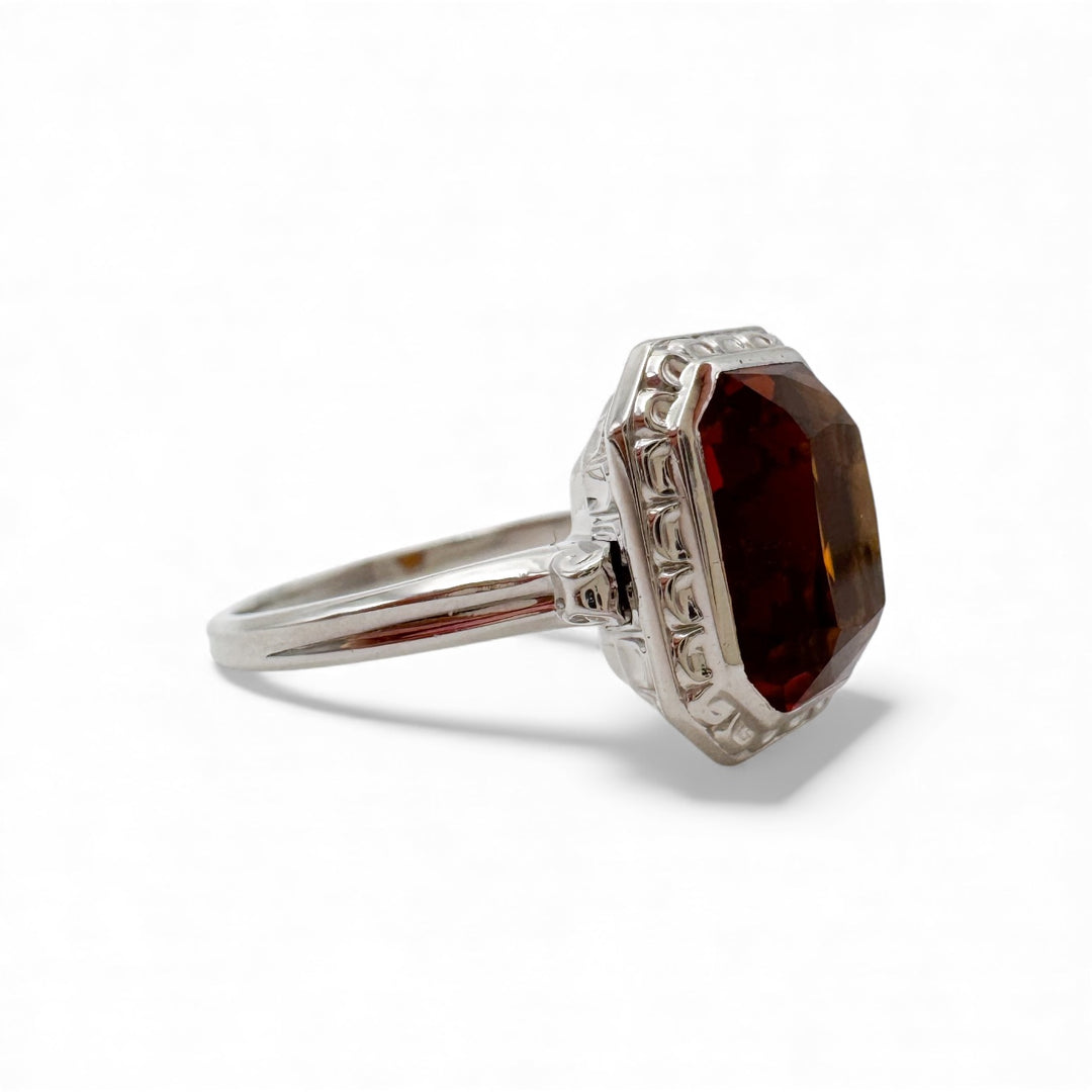 18k White Gold Citrine Estate Ring