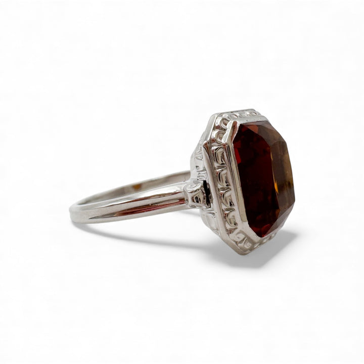 18k White Gold Citrine Estate Ring