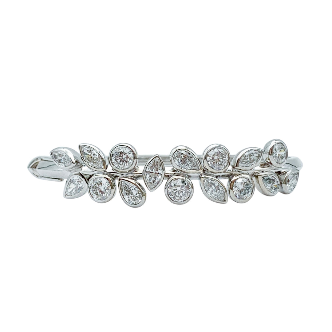 18k White Gold Bangle Diamonds Estate Bracelet