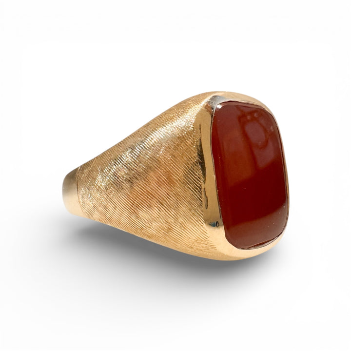 14k Yellow Gold Signet Carnelian Estate Ring