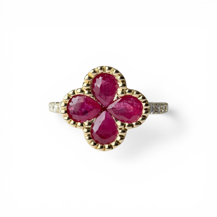 14k Yellow Gold Ruby Clover Ring