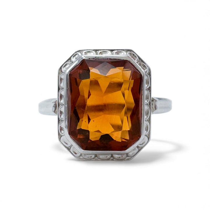 18k White Gold Citrine Estate Ring