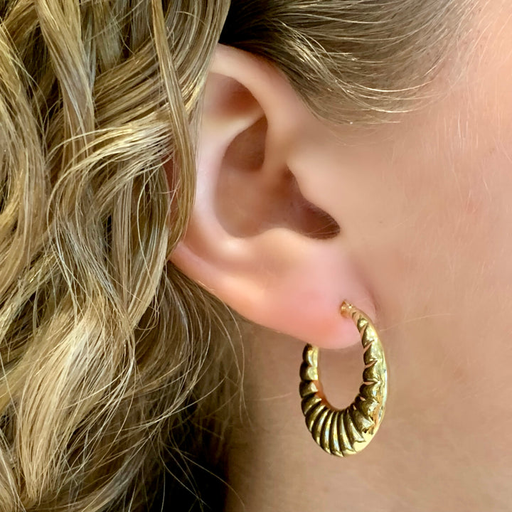 14k Yellow Medium Hoop Earrings