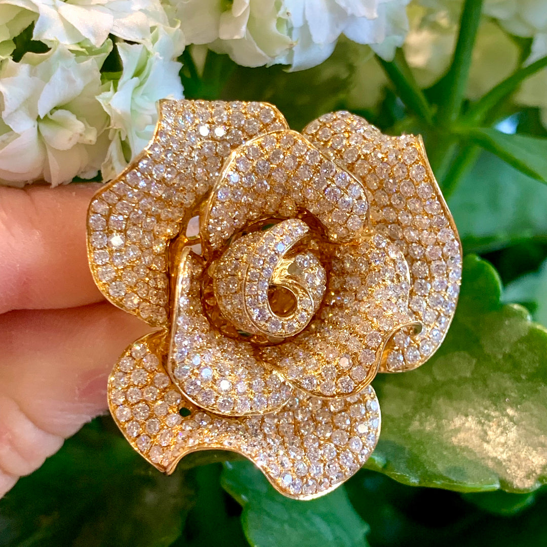 18k Yellow Gold Flower Diamond Estate Ring