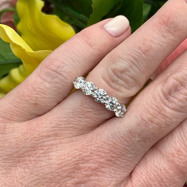 14k White Gold Shared Prong 1.91ctw Round Lab Grown Diamond Wedding Band