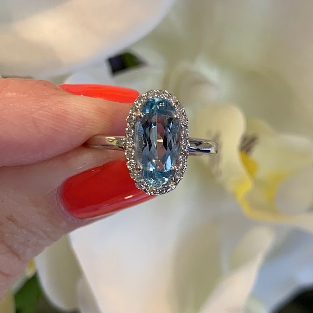 14k White Gold Aquamarine Halo Ring