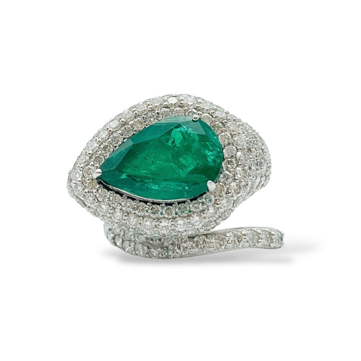 18k White Gold Cocktail Emerald Estate Ring