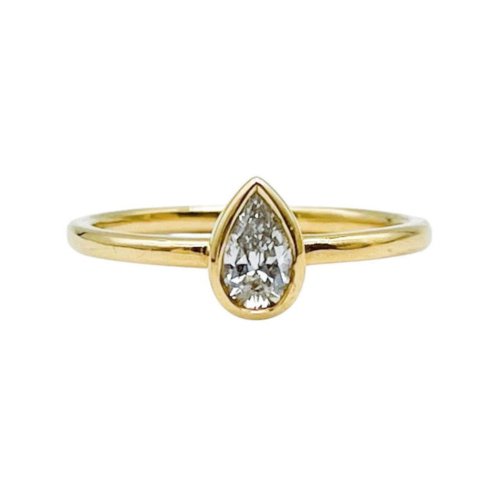 18k Yellow Gold Geometric Diamond Estate Ring