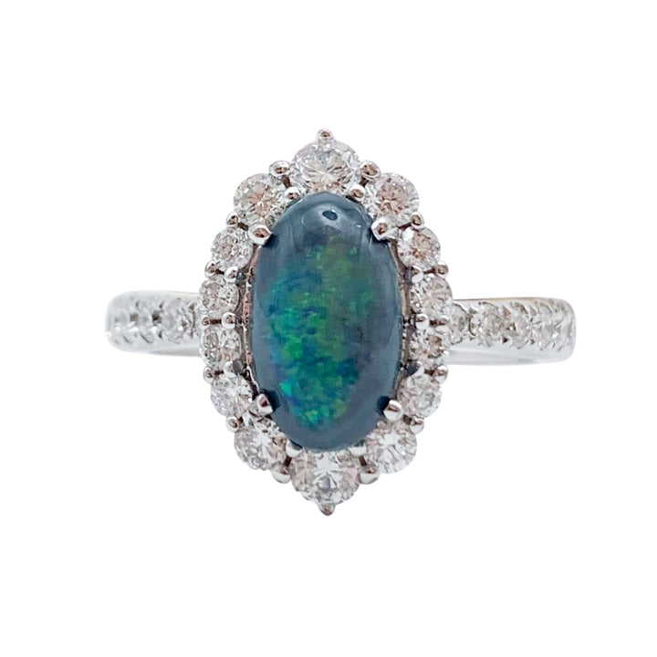 18k White Gold Opal Gemstone Ring