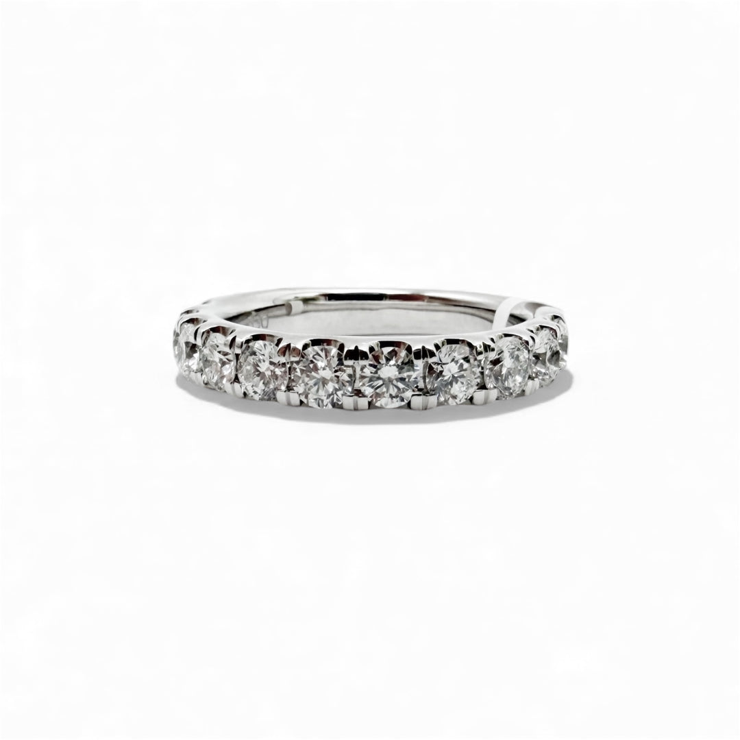 14k White Gold Shared Prong 1.61ctw Round Diamond Wedding Band