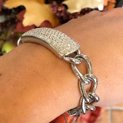 18k White Gold Estate Diamonds Designer Bracelet