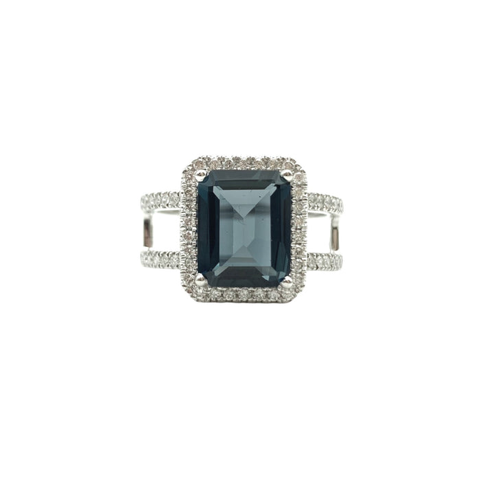 14k White Gold Blue Topaz Gemstone Ring