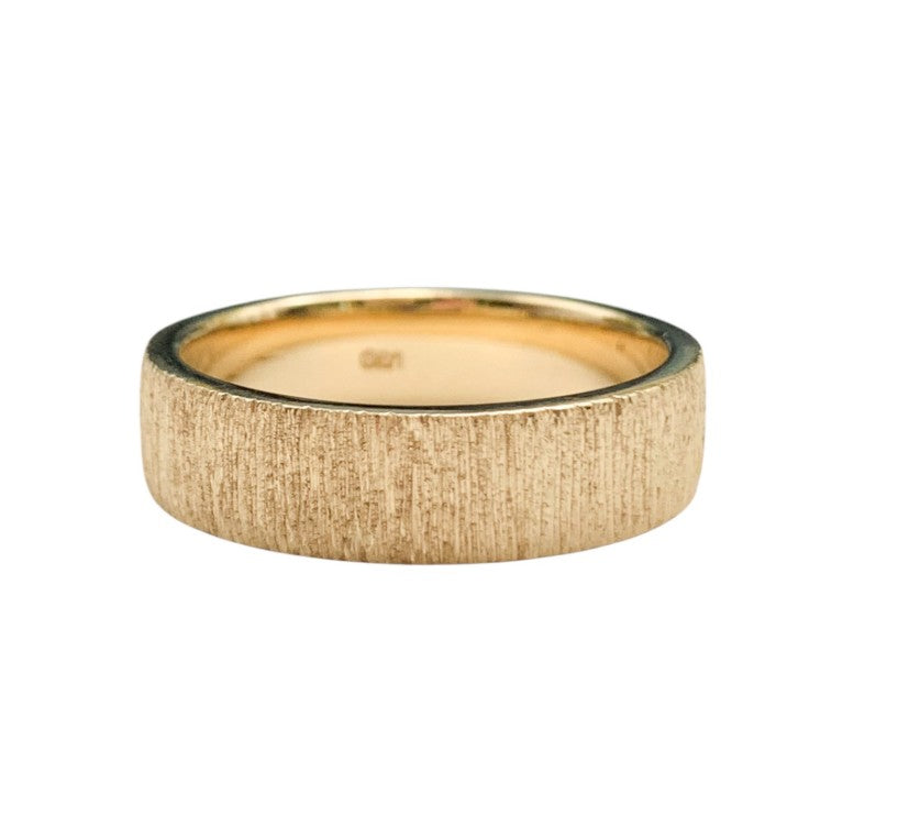 18k Yellow Gold Bark Wedding Band