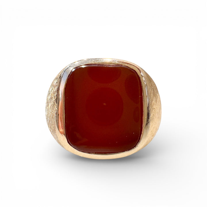 14k Yellow Gold Signet Carnelian Estate Ring