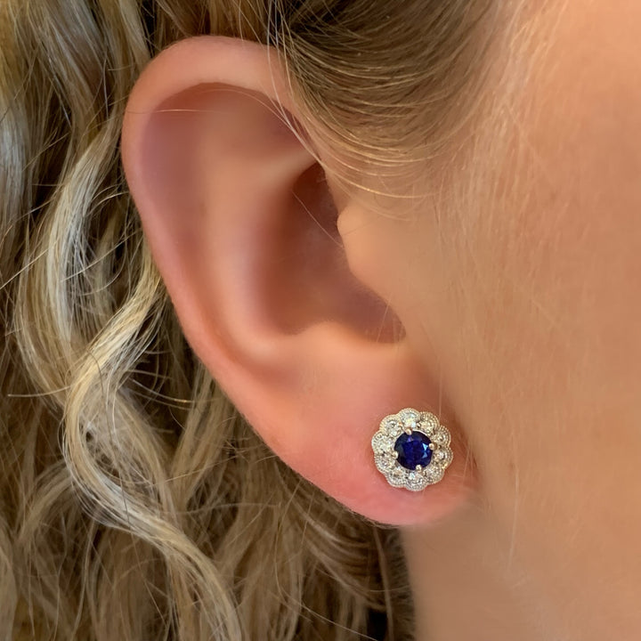 14k Stud Sapphires Earrings